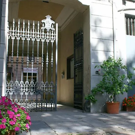 Bella Bed & Breakfast 3*
